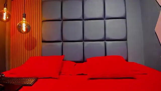 PAMELA-SMIITH webcam