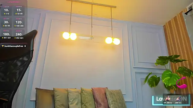 Bonnie_Bennett_ webcam