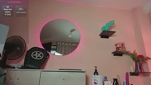 Scaarlett_prince webcam