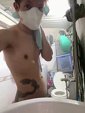 victor8386 (Ask my age) - 2000 sắp tết