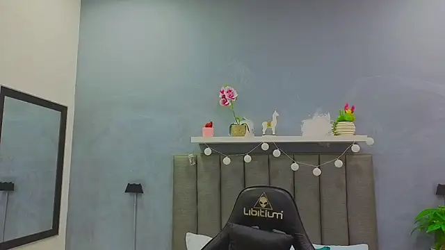 angelica_dymond webcam