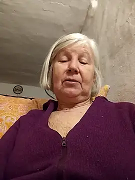 KlaudiaDarling webcam