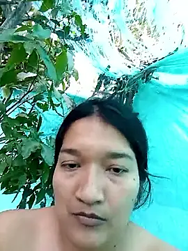 mon_single_dirty webcam