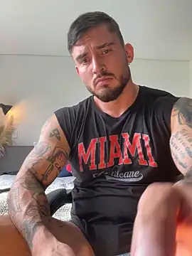 DimitriSullivan_ from StripChat is Freechat