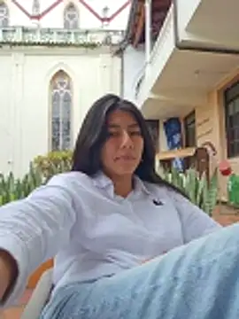 carlaalvez - CarlaAlvez's free webcam - UK Sex Cams