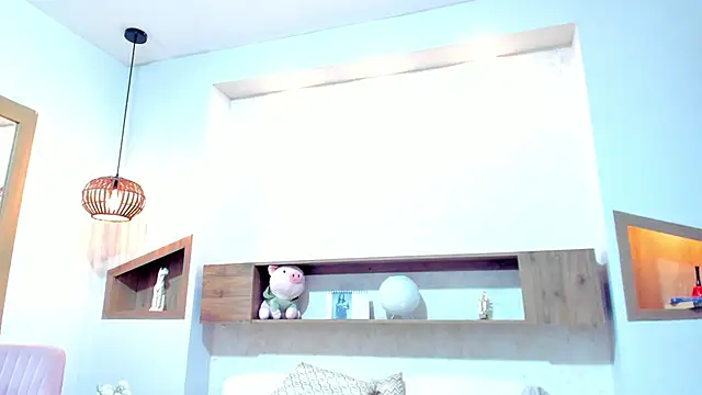 emilly_beaumont - Emilly_Beaumont's free webcam - UK Sex Cams