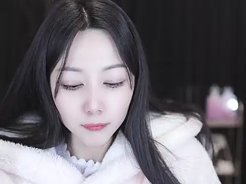 nuyoah-77 - Nuyoah-77's free webcam - UK Sex Cams