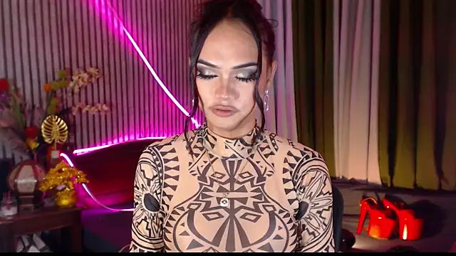 Unforgettablejulia webcam