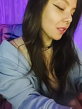 Kimiechanuwu webcam