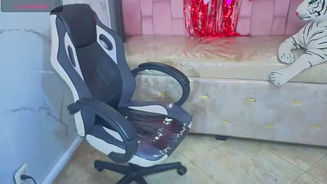 skeler_lovd_b_ webcam