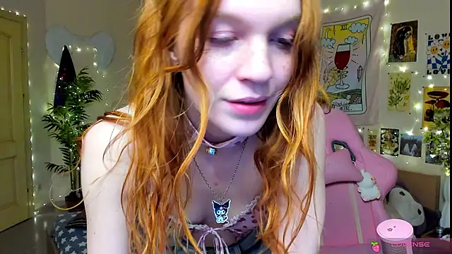 Sunny_Elly webcam