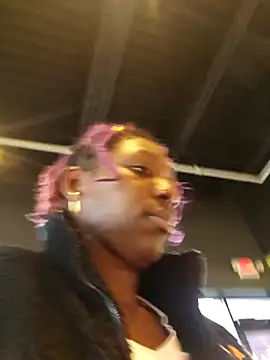 oliviaprettypussy webcam