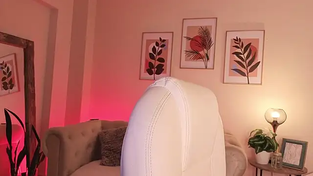 DahianaWalcott webcam