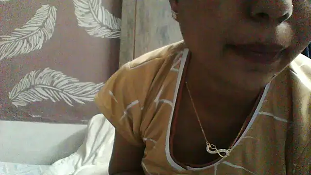 shalini_fire webcam