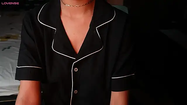 Misha-Malhotra webcam