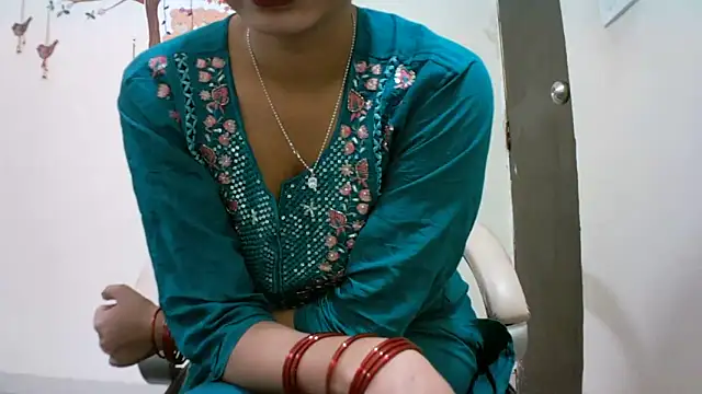 kajal__bhabhi_ webcam