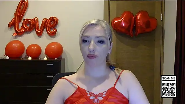 Wild_Silk_Desire webcam