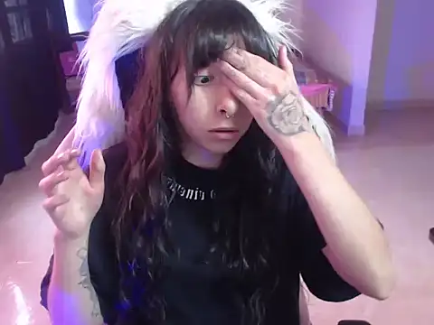 ScarlettShirahoshi webcam