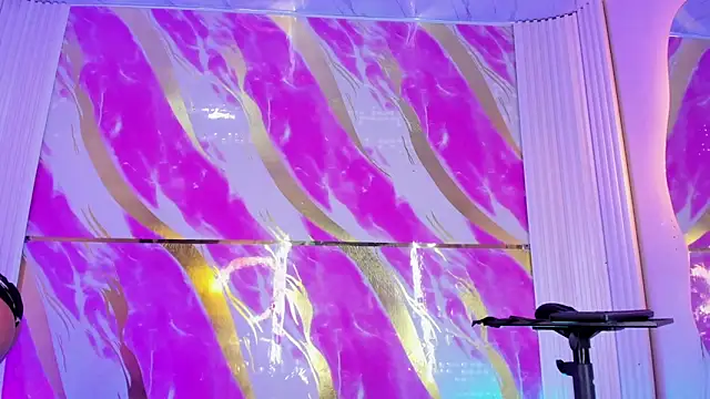 samantha_hot19 webcam