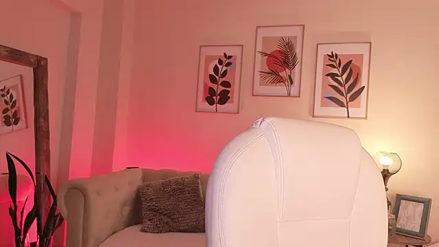 DahianaWalcott webcam