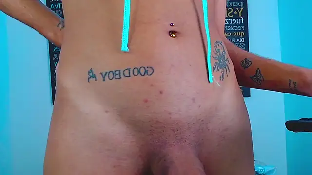 CHLOE_THUNDERS webcam