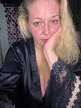 JenniferCarmen webcam