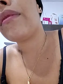 Ann_Onii webcam
