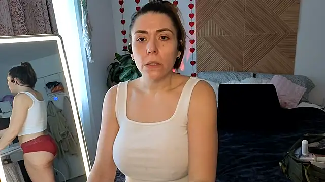 Ellie-Elizabeth webcam