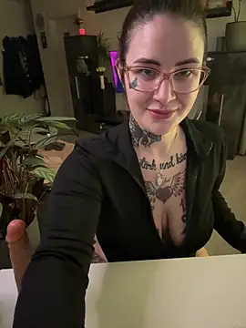 nyxtattoo - NyxTattoo's free webcam