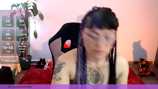 missfungi8 webcam