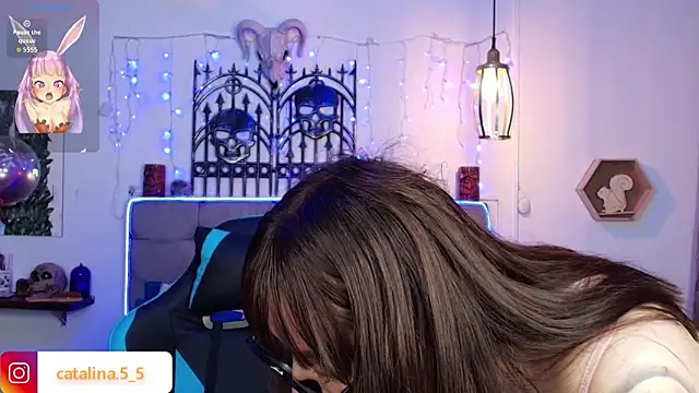 Kata_Bigboobs webcam