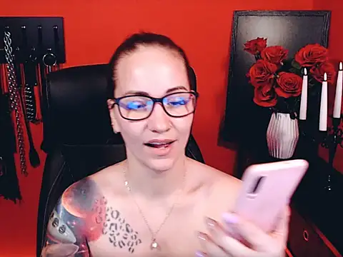 _MissJaneWarren_ webcam