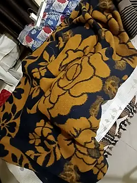 Chocolate_stud10 webcam