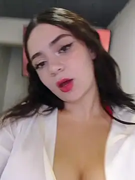 Shopia_Nadall webcam