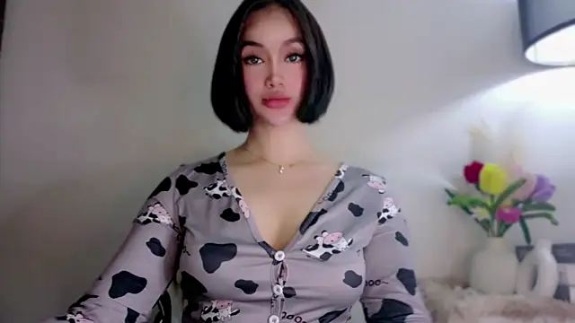 Anna_HollyDoll webcam