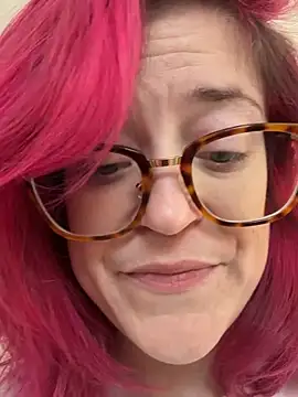 winestaindlips webcam