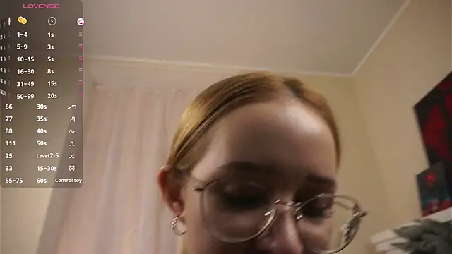 SallyDeniken webcam