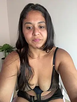 pleasureMyAss- webcam