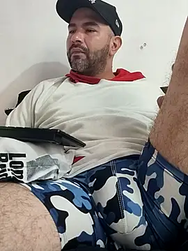 hairyandbigmann webcam