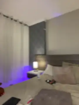 Webcam Model (MiilaBlake) is live