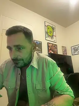 defbond420 from StripChat is Freechat