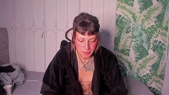 _sharlotte777 webcam