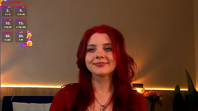 Nora__Ray webcam