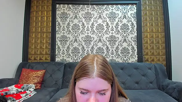 LissaBigTitts webcam