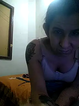 Cameron_puppy webcam