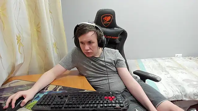 iliaskrislove webcam