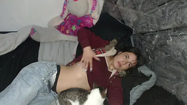 skinny_sweet2411 webcam