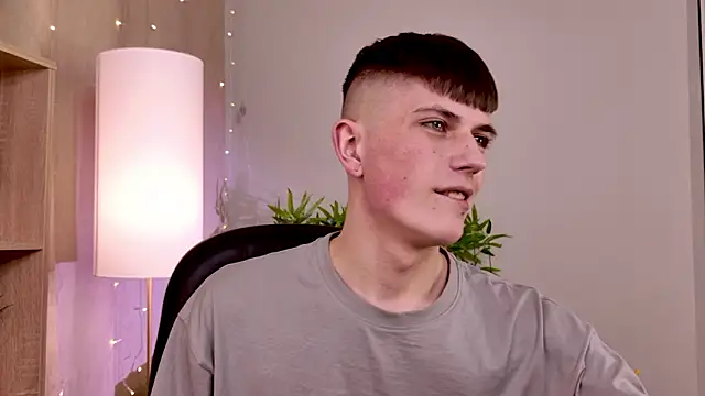 rony_joy (M twink) - spank my ass