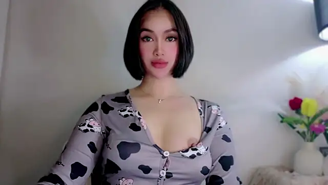Anna_HollyDoll webcam