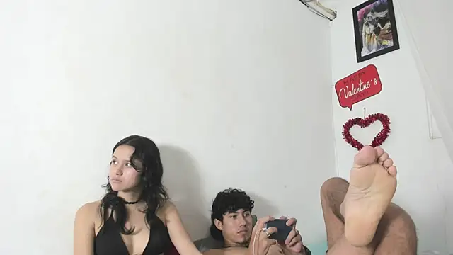 Laura_and_Kevin webcam